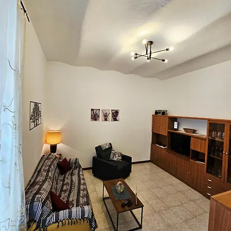 Apartamento Lacasadeinonni - Laghi&relax Varano Borghi